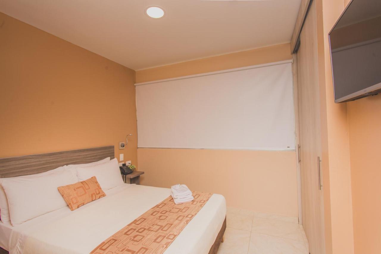 Hotel Aixo Suites By Geh Suites Cartagène Extérieur photo